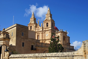 Fototapeta na wymiar Sanctuaire de notre Dame de Mellieħa 