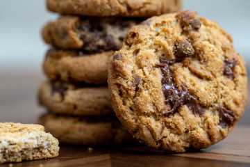Details of a cookie with many drops of creamy and crunchy chocolate. Chocolate cookies.