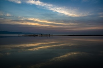 Fototapeta premium Alba al mare