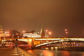 Fototapeta na wymiar View of the Moscow Kremlin at night / Moscow city center