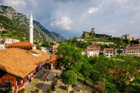 Bazaar Street, Bazaar Mosque (Xhamia e Pazarit), Fortress and Skanderbeg Museum, Kruja, Kruje, Durres Qar, Durres, Albania, Europe