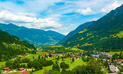 Fototapeta na wymiar Panorama of Gastein Valley from Bad Gastein