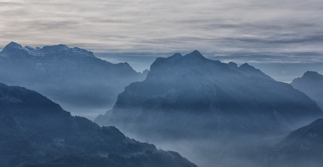 Fototapeta na wymiar mountains and clouds in switzerland
