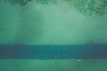 Lane Markers in Dirty Pool