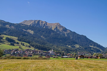 Fototapeta na wymiar Lermoos in Tirol