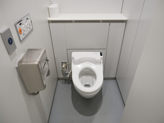 公衆トイレ