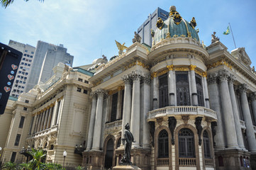Fototapeta na wymiar Theatro Municipal (Municipal Theatre) is an opera house in the Centro district of Rio de Janeiro