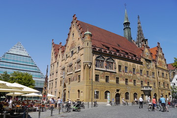 Fototapeta premium Rathaus Ulm mit Fresken