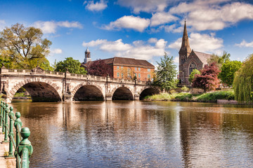Fototapeta na wymiar The English Bridge on the River Severn, Shrewsbury