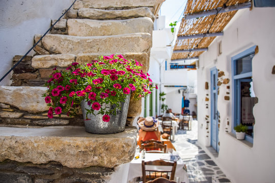Fototapeta Traditional street on Naxos, Greece
