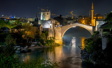 Fototapeta na wymiar Mostar old bridge at night