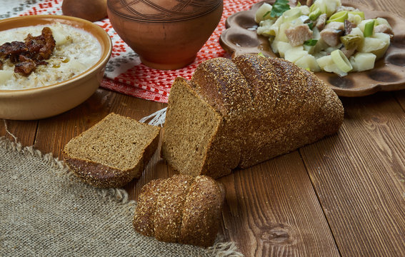  Latvian Rupjmaize