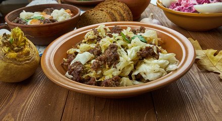 Estonian Hakkliha-kapsahautis