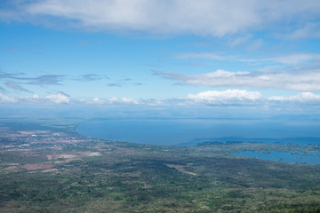 Naklejka premium Managua Lake 