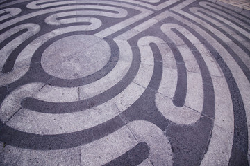Labyrinth abstract ceramic floor