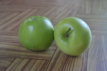 apple, fruit, green, food, healthy, apples, fresh, isolated, diet, ripe, juicy, white, red, health, nutrition, nature, eat, freshness, sweet, granny smith, natural, closeup, wood, delicious, organic