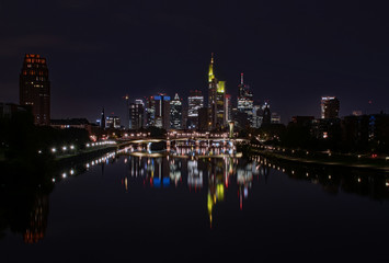 Blick auf die Frankfurter Skyline, Frankfurt, Hessen, Deutschland 