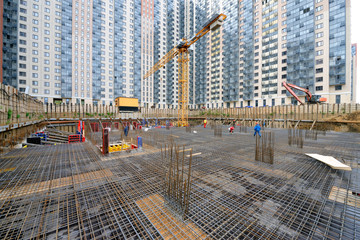 Installation of iron reinforcement at the construction site