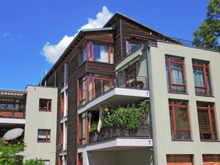 Mehrfamilienhaus