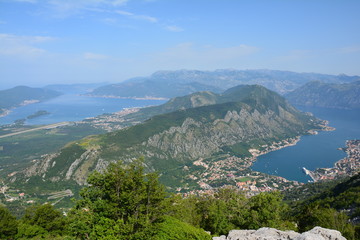 Fototapeta na wymiar Vue Panoramique Fjord de Kotor Montenegro