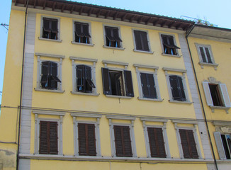 Obraz premium janelas e portas