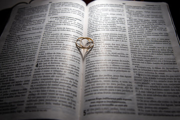 Fototapeta premium Rings in Holy Bible