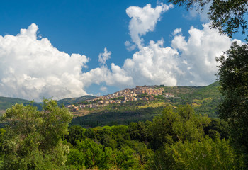 Obraz premium Tivoli (Italy) - The nice little town on the hill in province of Rome, famous for the historical and touristic site Villa Adriana and Villa d'Este. Here a view of historic center.