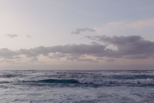 Beautiful Ocean Waves Hitting Hawaii Shore