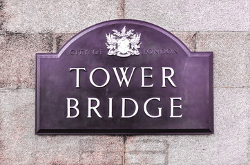 Obraz premium Tower Bridge plate, London, UK
