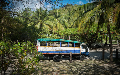 Bus creole de Grenade