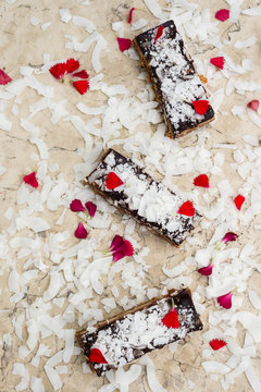 raw bounty slice