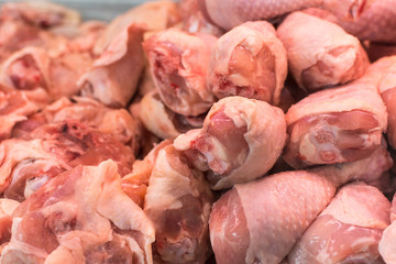 Several chicken legs mehrere hühnerbeine