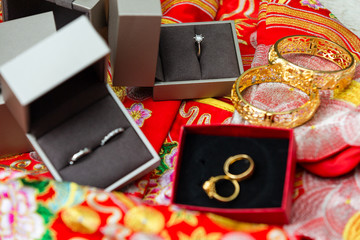 Dowry for Chinese weddings： gold ring, gold bracelet, ring, diamond ring