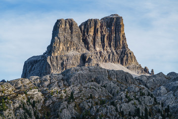Blick vom Valparolapass zum Averau