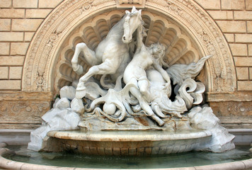 Fontaine du parc Montagnola de Bologne