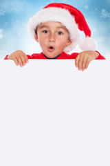 Weihnachten Kind Weihnachtsmann Nikolaus Weihnachtskarte Karte Textfreiraum Copyspace Hochformat...