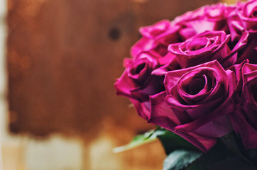 Bunch of pink roses, grunge background