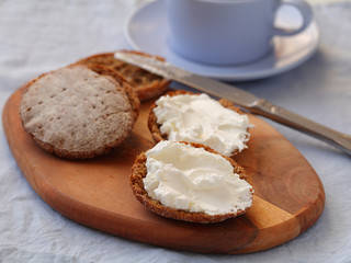 Sandwiches with cream cheese