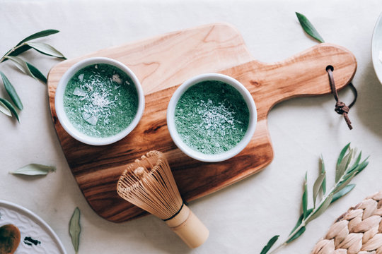 Coconut matcha latte