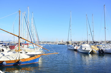 Fototapeta na wymiar Hafen in Alghero Sardinien