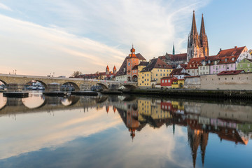 Naklejka premium View of the Stone Bridge, St. Peter's Church and the Old Town of Regensburg