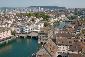 Obraz premium Aerial view of historic Zurich city center and river Limmat
