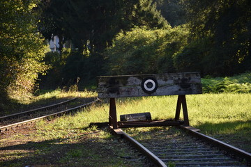 Gleis, Schiene, Schwelle, Normalspur, Holzschwelle, Mutter, Bahnsteig, Weiche, Endstation,...