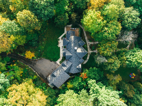 Aerial photo of a house in autumn