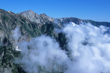 Hakuba Mountain Blue sky and white cloud - 白馬連峰青い空と白い雲