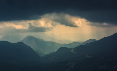 Fototapeta na wymiar Majestic sunlight lays on a mountain hills