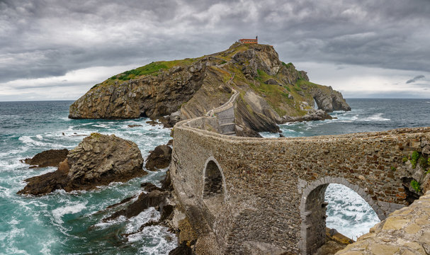 Huge panorama of San Juan de Gaztelugatxe