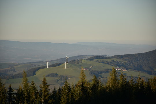 Hohe Dirn, Losenstein, Windenergie, Windrad, Windkraftwerk, Alpenvorland, Voralpen, Windkraftanlage, Ober&ouml;sterreich, Traunviertel, Laussa, Ortschaft, Aussicht