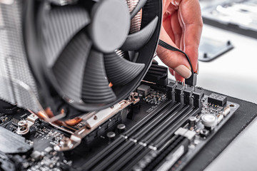 Installing or repair the air cooling system of the PC processor.