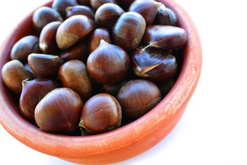 Chestnuts fresh picked in a bowl